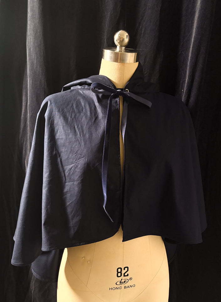 Marrow Capelet (Navy Blue)