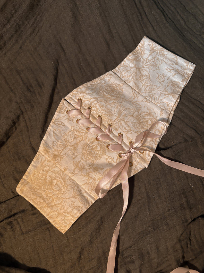 Darling Waspie Corset (Ivory Bouquet) UK18/XL