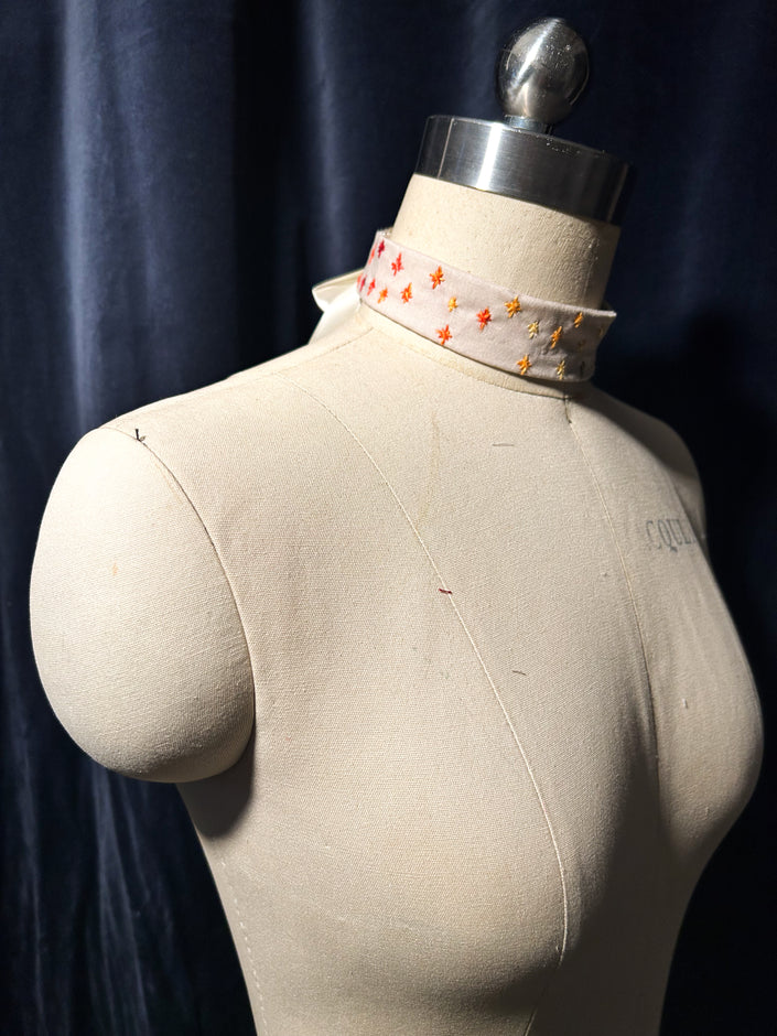 Macaria Choker