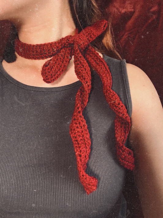Hyacinth Crochet choker (dark red)