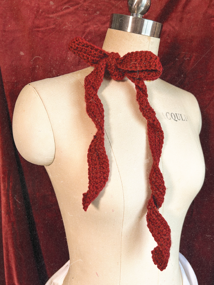 Hyacinth Crochet choker (dark red)